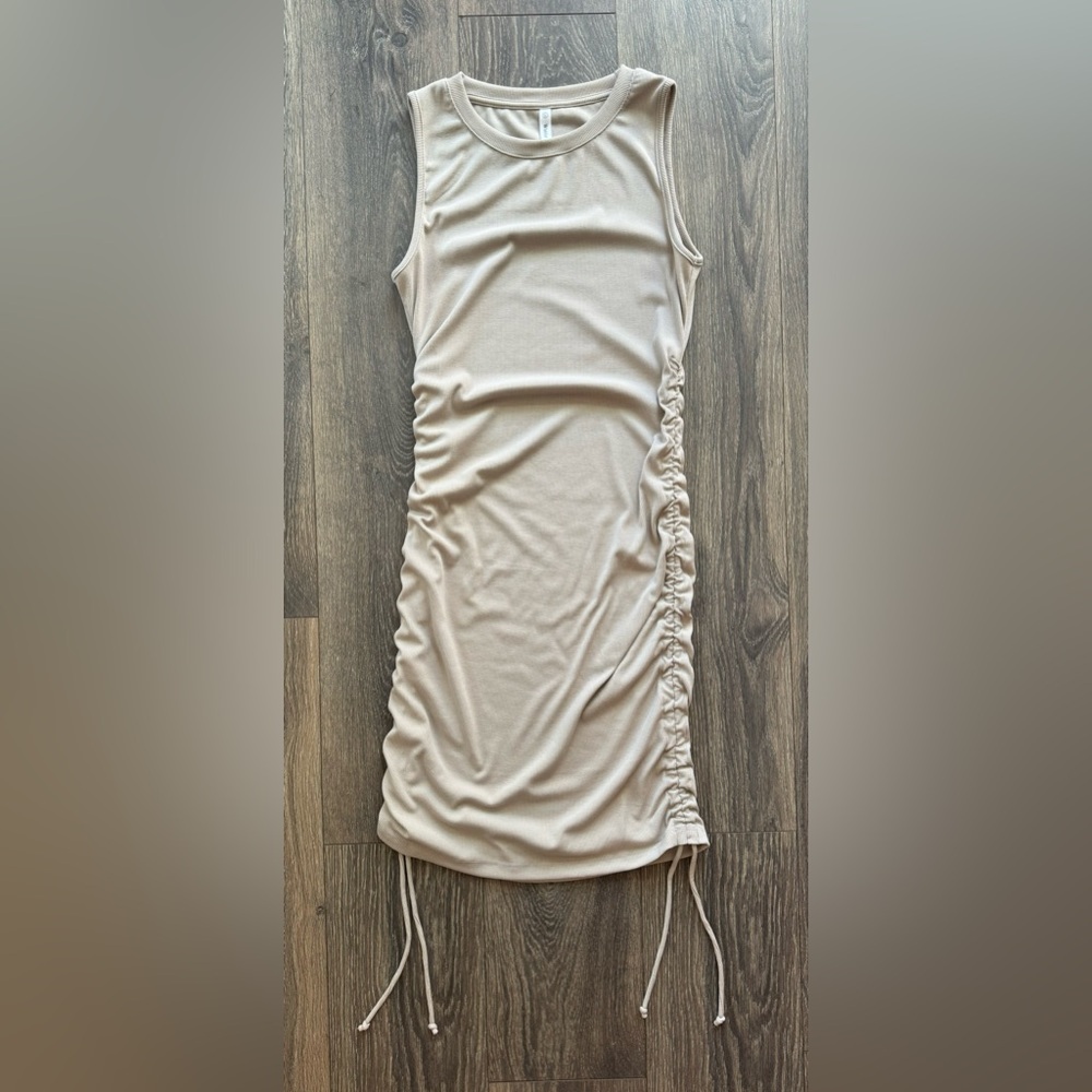 Never worn Wishlist dress size Large